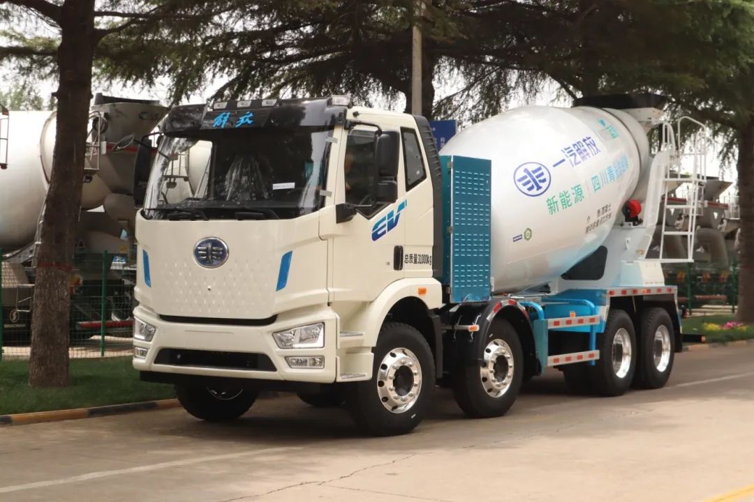 高考加油！中集車輛攪拌車業(yè)務(wù)集團“靜音行動”為夢想護航！