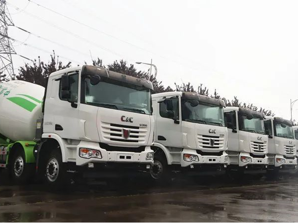 時(shí)隔一月洛陽老客戶再提車，聯(lián)合凌宇這一組合火了……