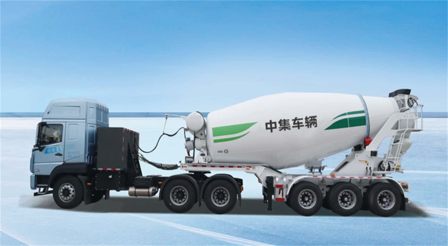 水泥罐車電動(dòng)與燃油車對(duì)比